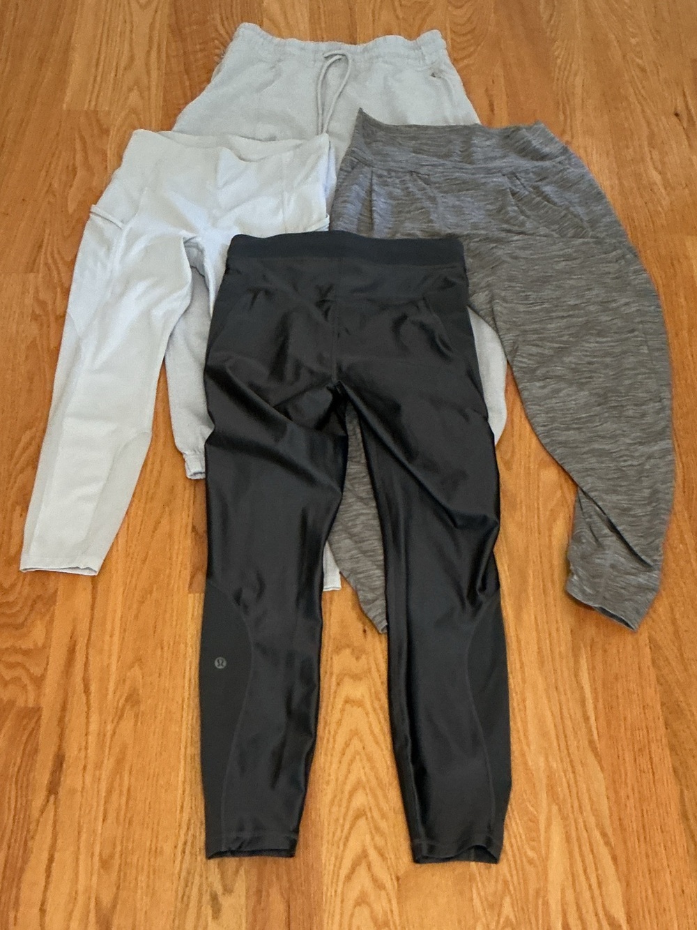 Lululemon Vuori Athleta Old Navy Leggings & Joggers